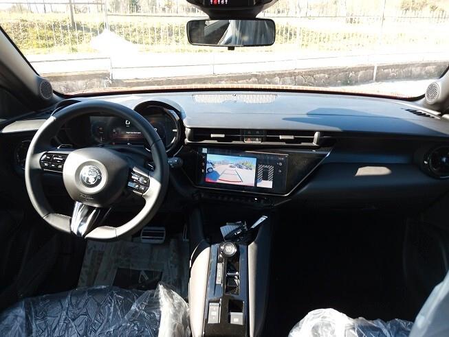 Alfa Romeo Junior 1.2 145 CV Hybrid eDCT6 Speciale