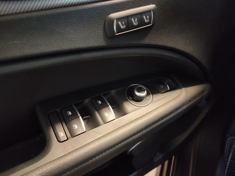 ALFA ROMEO Stelvio - Stelvio 2.2 Turbodiesel 210 CV AT8 Q4 Executive