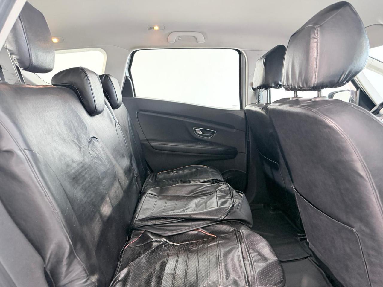 GRAND SCENIC ZEN 2017 1.5 DCI 110 CV 7 POSTI
