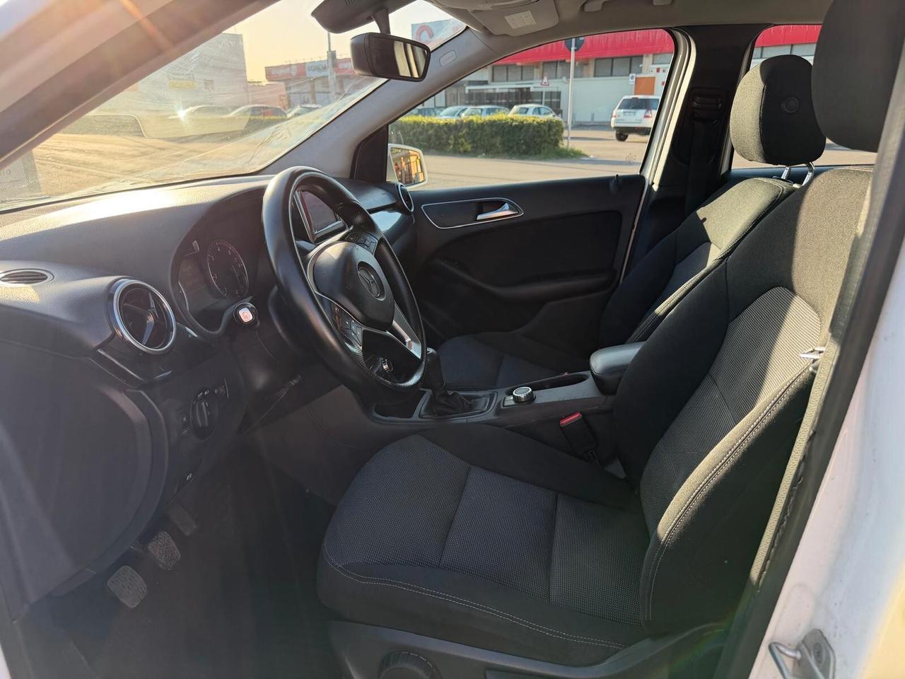 Mercedes-benz B 180 CDI - 2013 - DIESEL