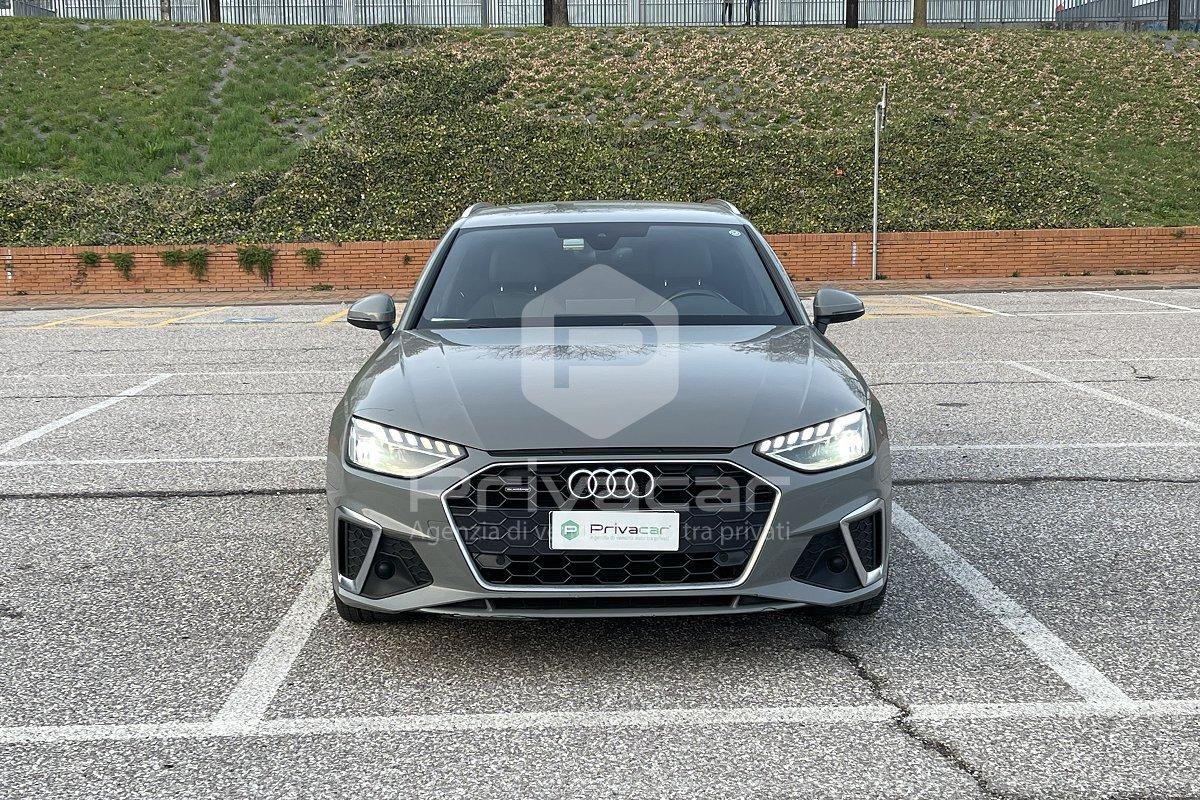 AUDI A4 Avant 40 TDI quattro S tronic S line edition