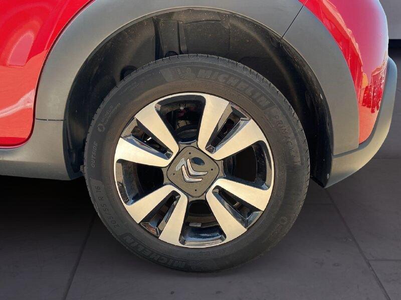 Citroën C3 III 2017 1.2 puretech Shine s&s 82cv my18