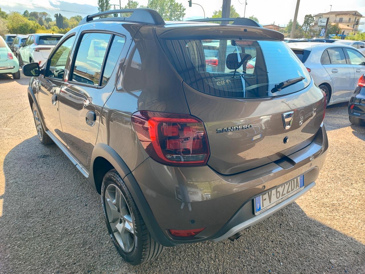 Dacia Sandero Stepway 0.9 TCe Turbo GPL 90 CV S&S Comfort