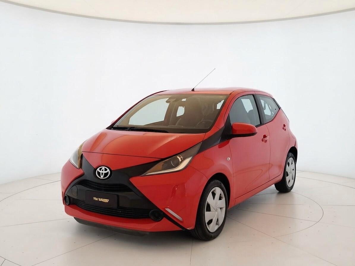 TOYOTA Aygo 1.0 69cv 5p - NEOPATENTATI