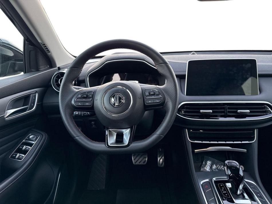 Mg HS 1.5 T Luxury auto