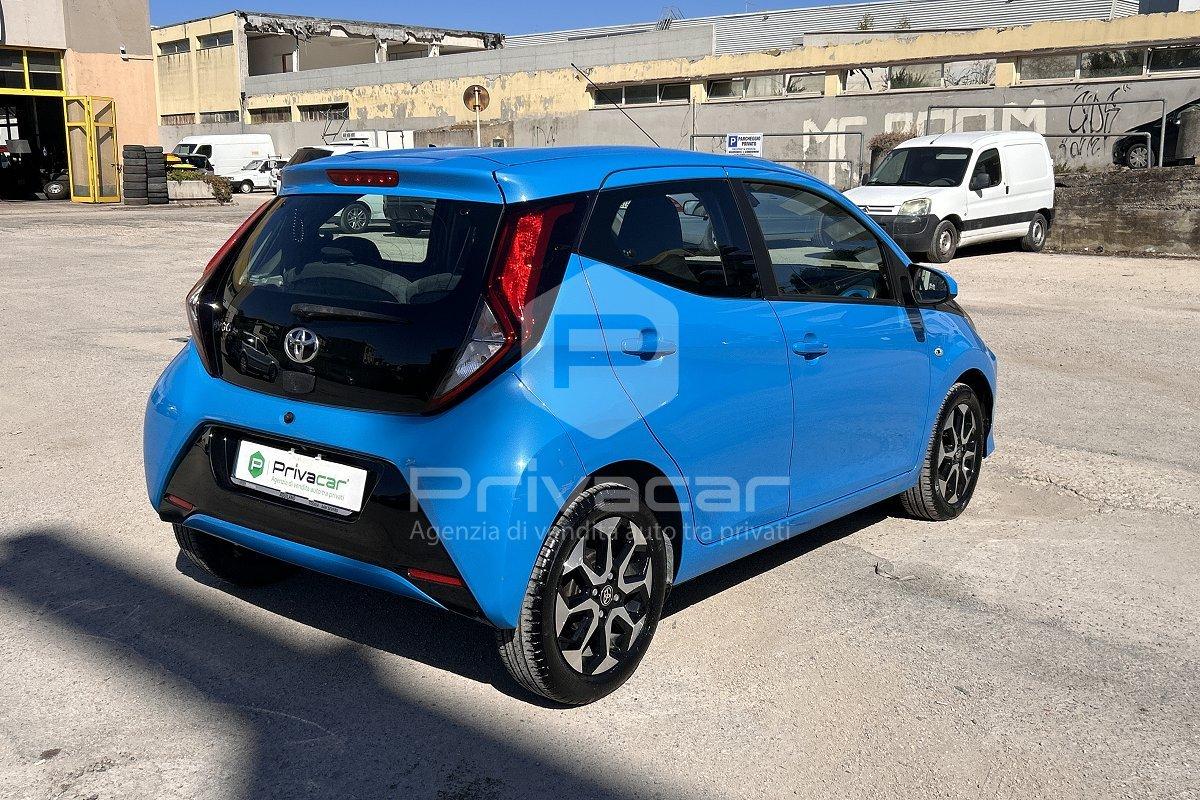 TOYOTA Aygo 1.0 VVT-i 72 CV 5 porte x-trend