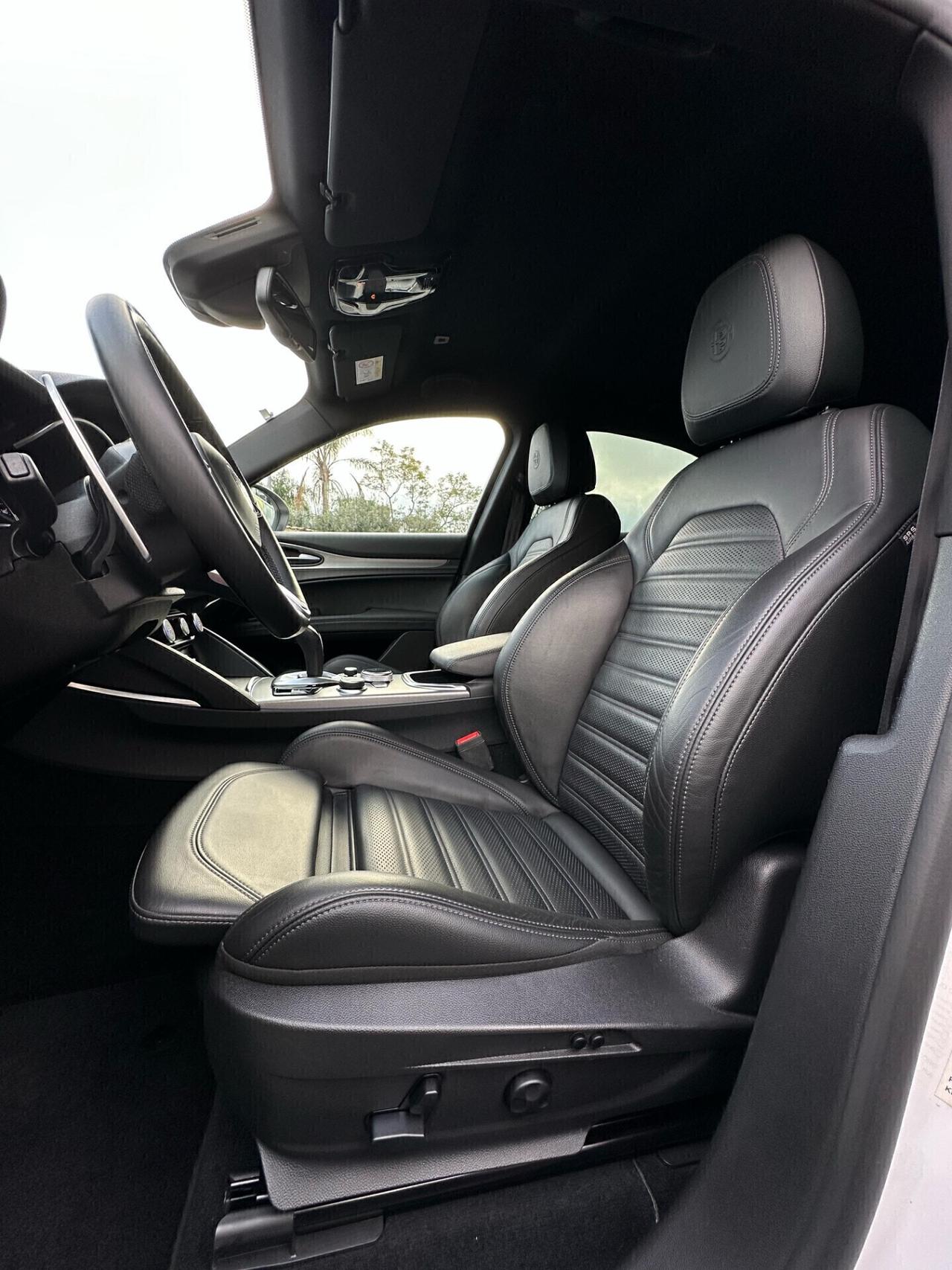 Alfa Romeo Stelvio 2.2 210 CV AT8 Q4 Veloce