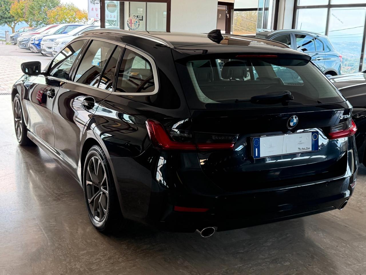 Bmw 318 D 150 cv. Touring Auto SPORT (Nav)