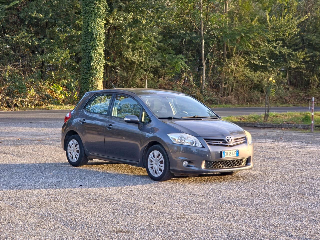 Toyota Auris 1.3 5 porte Sol CV-99 E5 Manuale NEO 2010