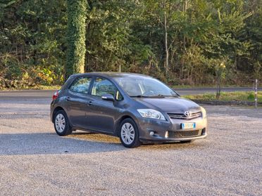 Toyota Auris 1.3 5 porte Sol CV-99 E5 Manuale NEO 2010