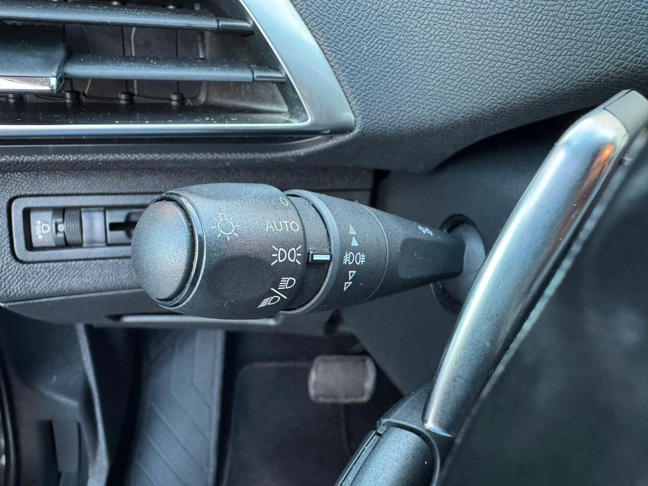 PEUGEOT 3008 BlueHDi 130cv 2019!!! AUTOMATICO!!!