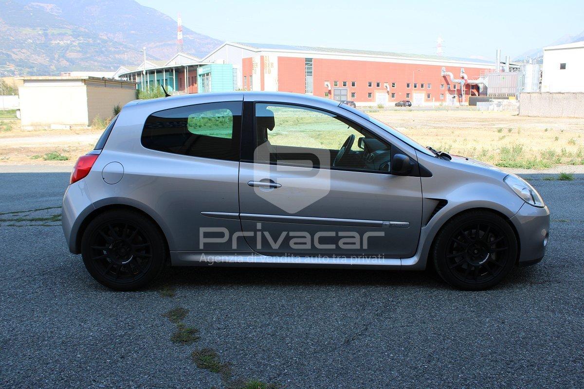 RENAULT Clio 2.0 16V 200CV 3 porte RS