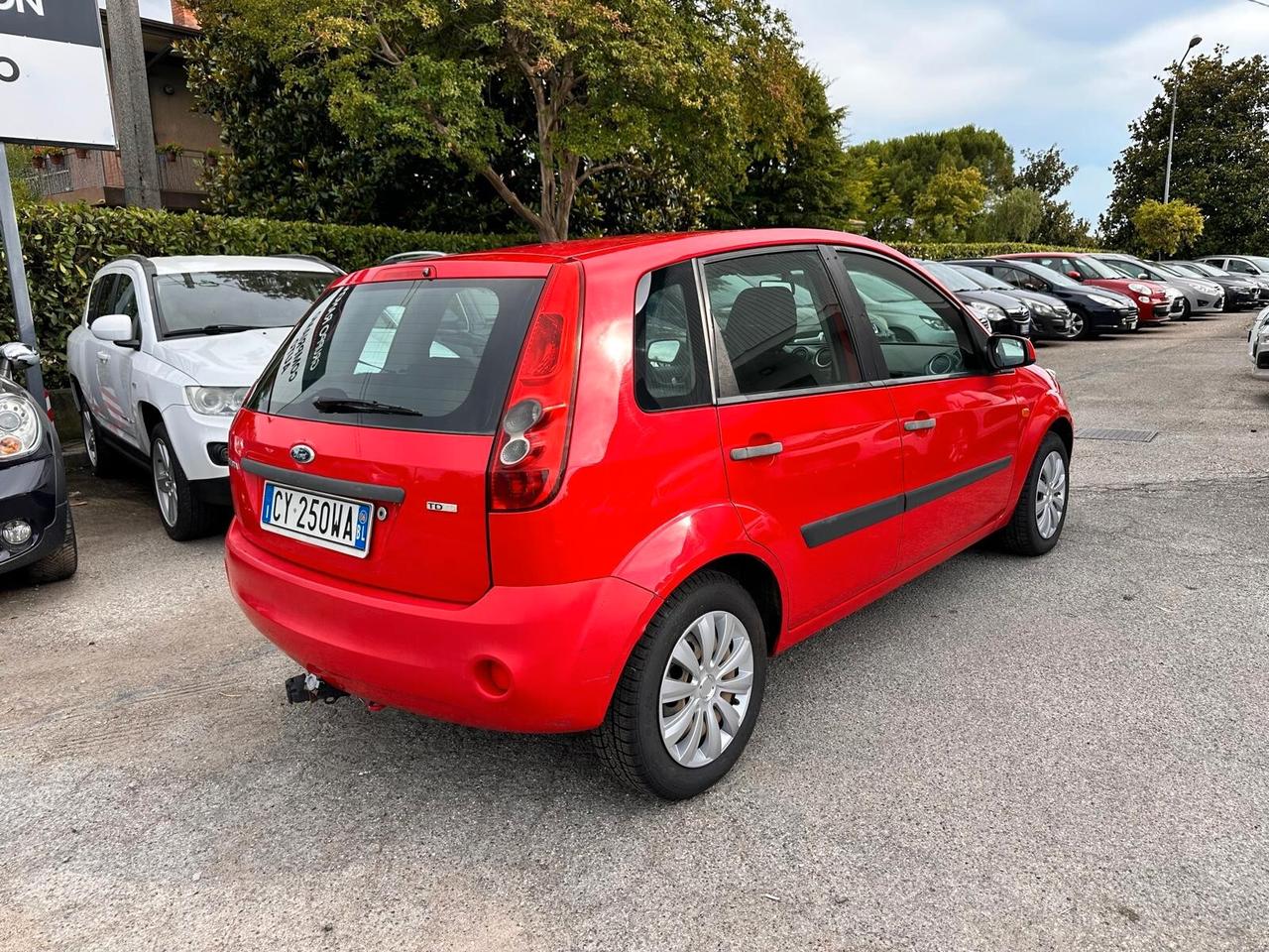Ford Fiesta 1.4 TDCi 5p. Ghia