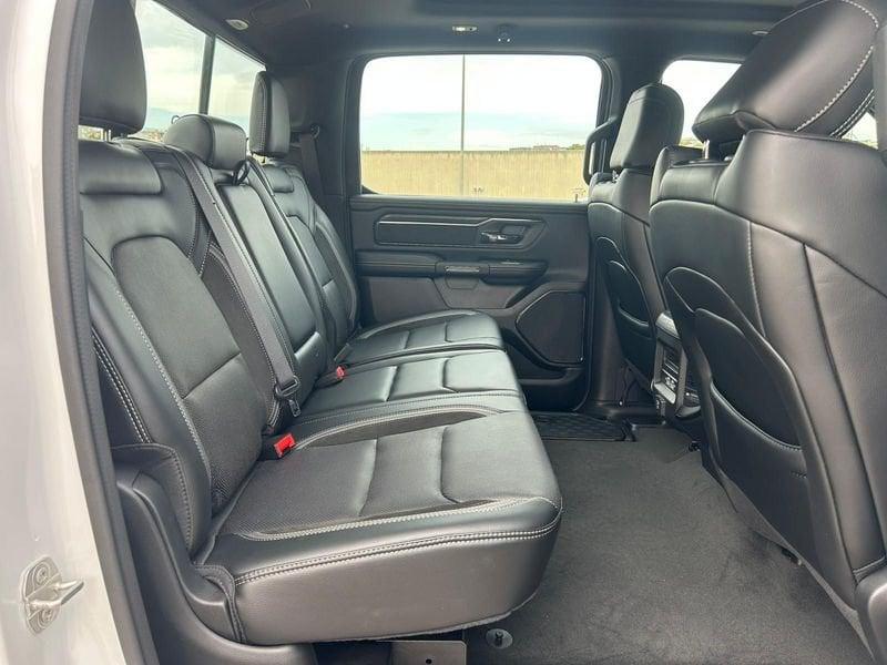 Dodge RAM 1500 REBEL GT