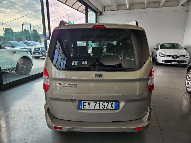 Ford Tourneo Courier 1.6 TDCI 95 CV TITANIUM