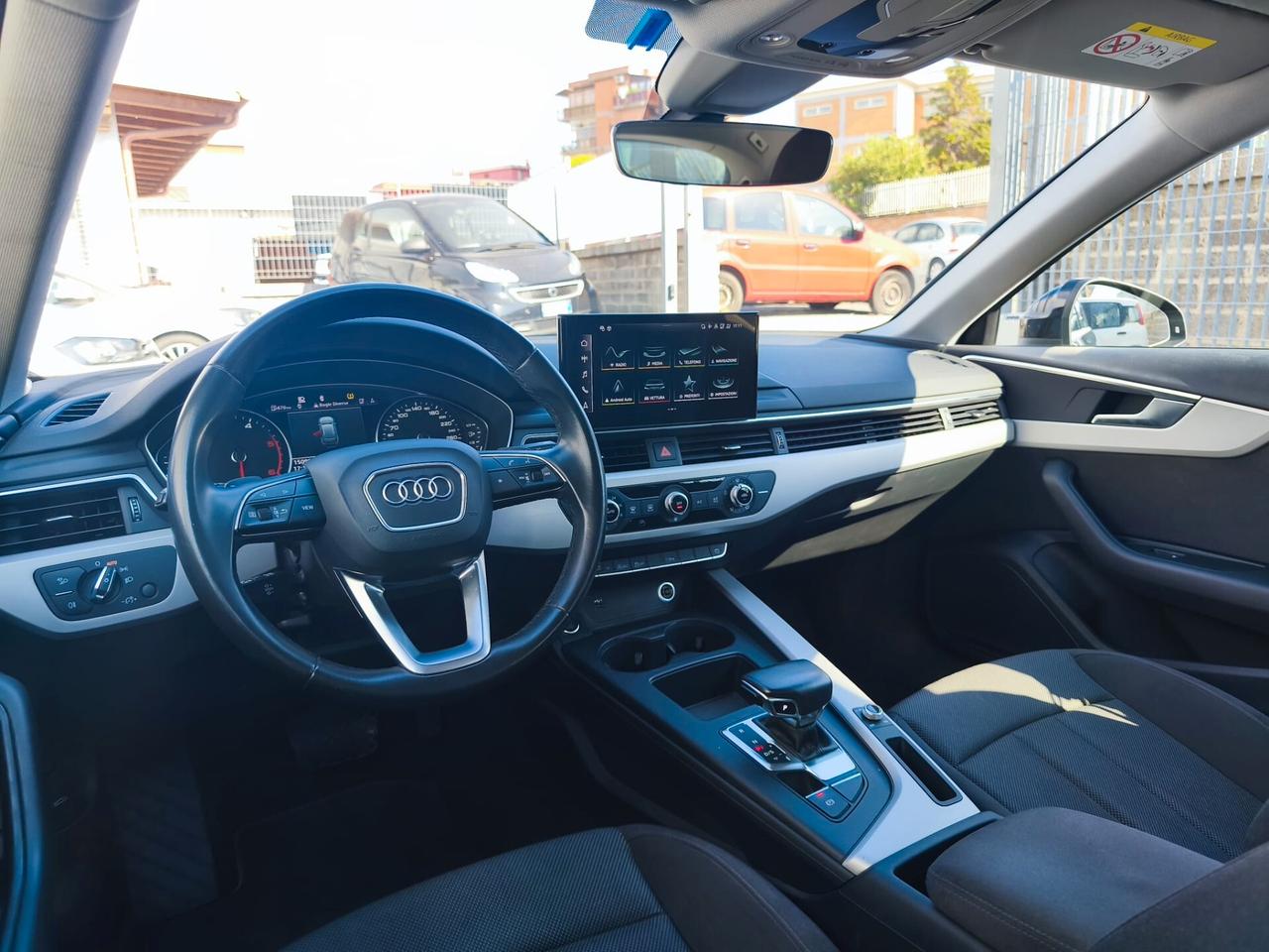 Audi A4 Avant 30 TDI/136 CV S tronic line edition