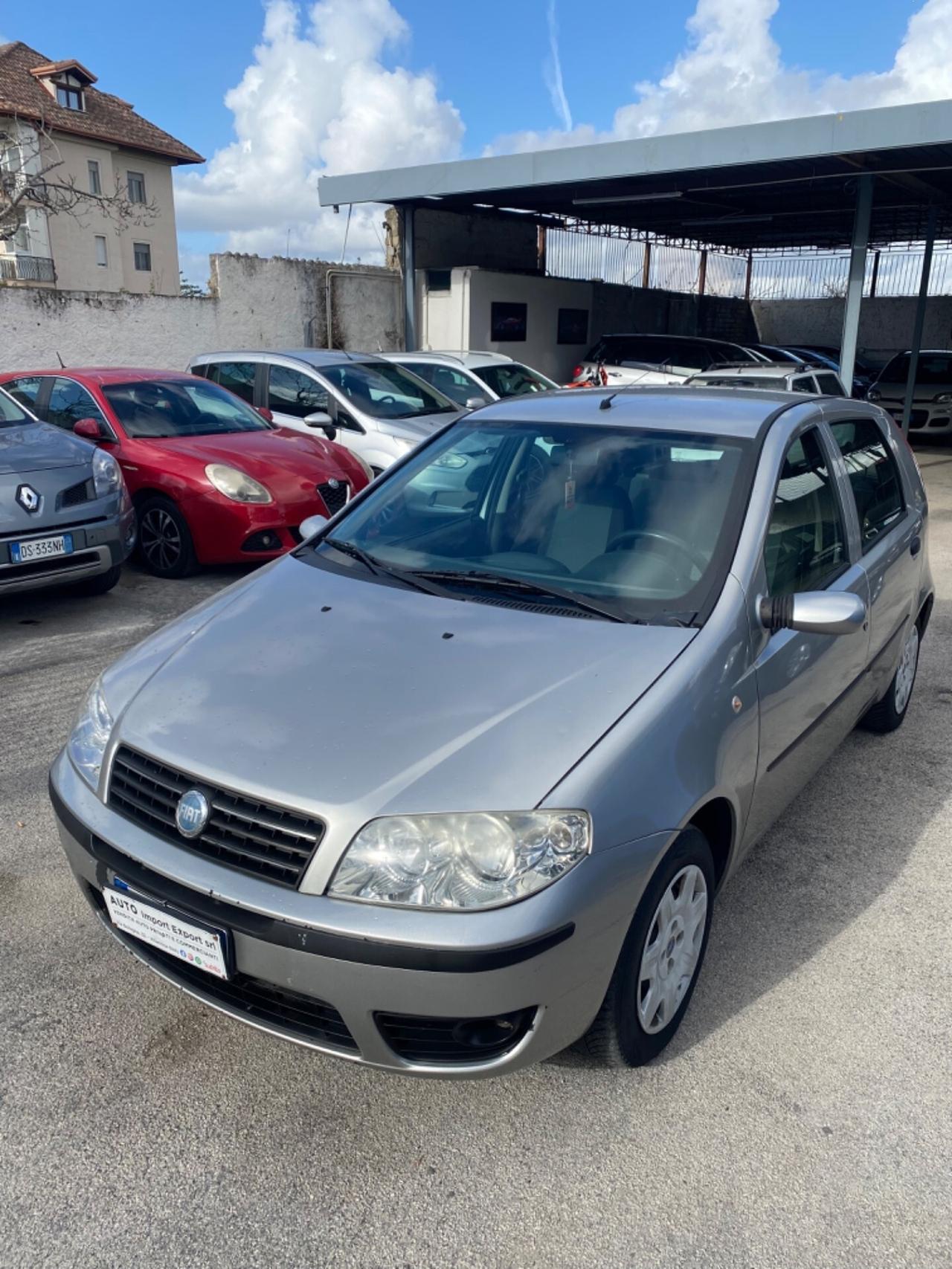 Fiat Punto 1.2 Anno 2005 Gas TAGLIANDATA