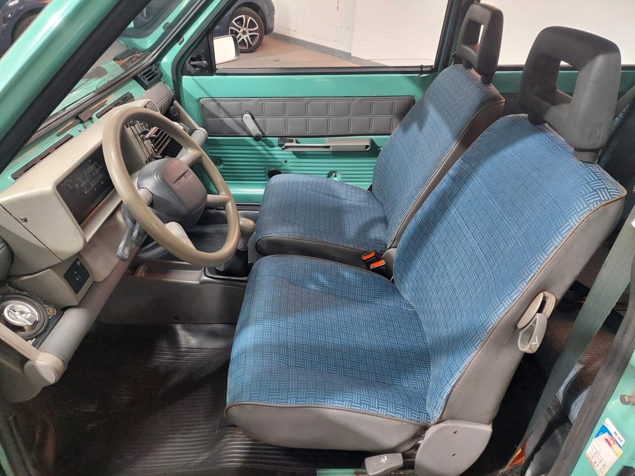 Fiat Panda 900 i.e. cat Young