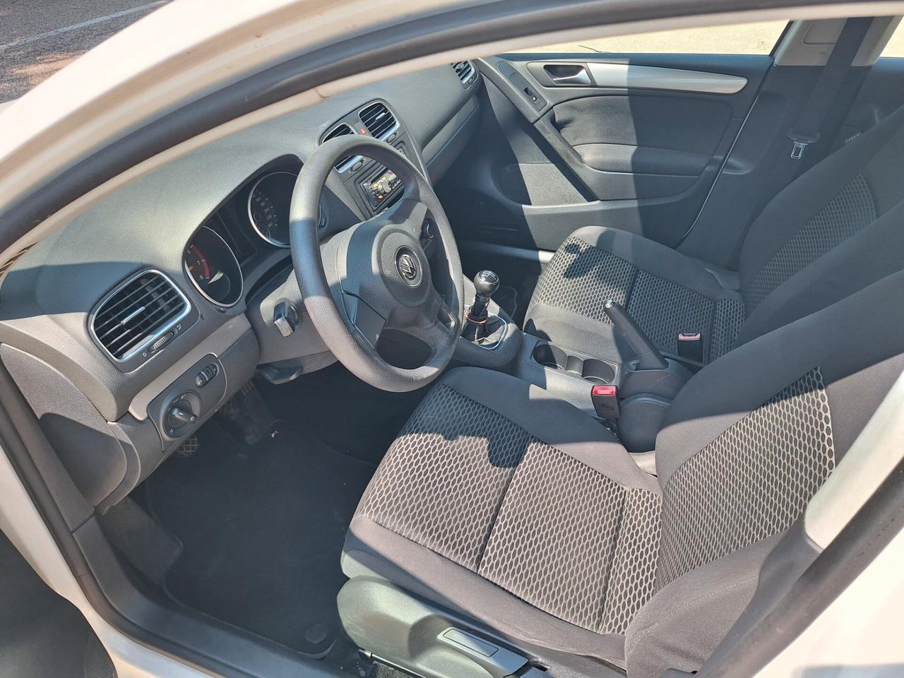 Volkswagen Golf bifuel gpl