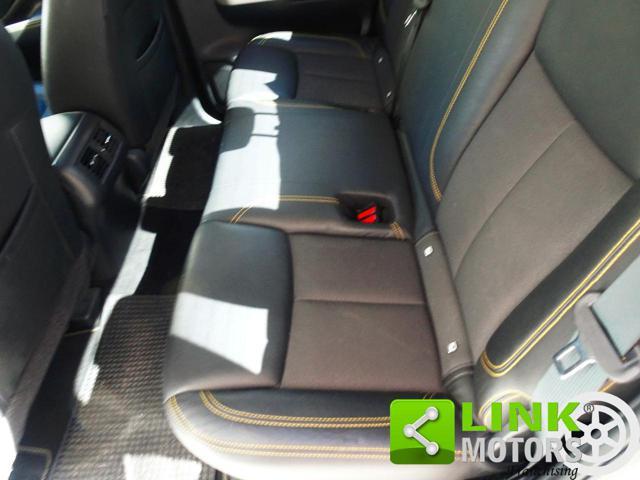 NISSAN Navara 2.3 dCi 190 CV 4WD Double Cab N-Guard