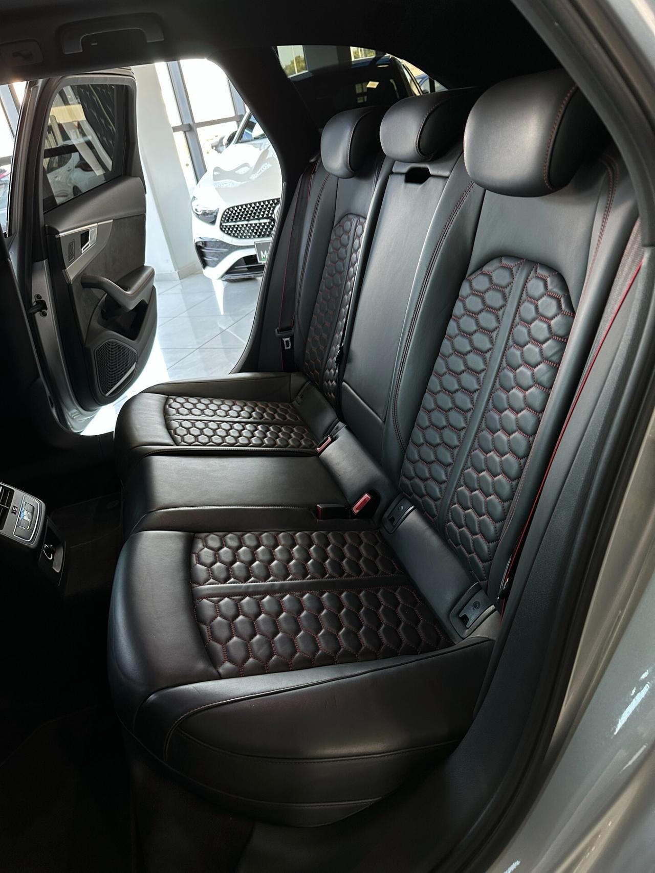 Audi RS4 2.9cc 450cv SediliMassaggianti Matrix B&O Radar TagliandiAudi WRAPPING