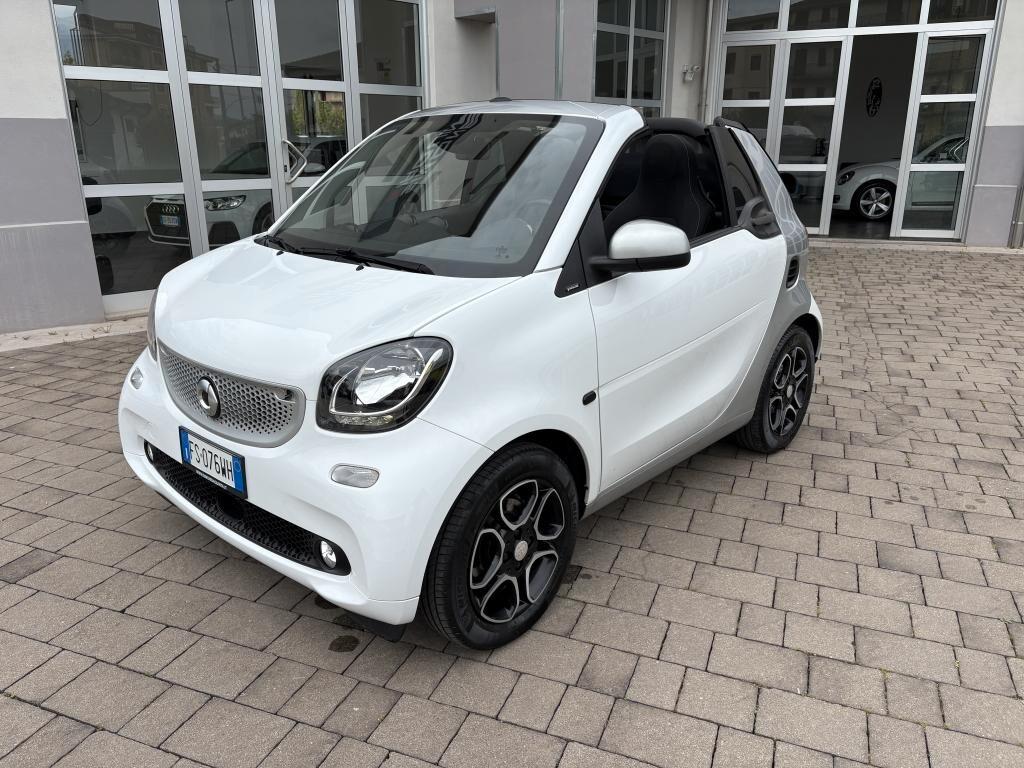Smart ForTwo Cabrio 1.0 twinamic Passion