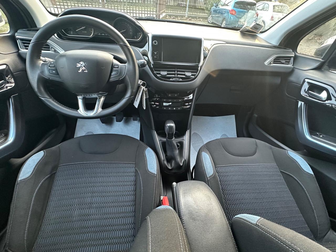 Peugeot 208 1.2 VTi 82 CV 5 porte Allure