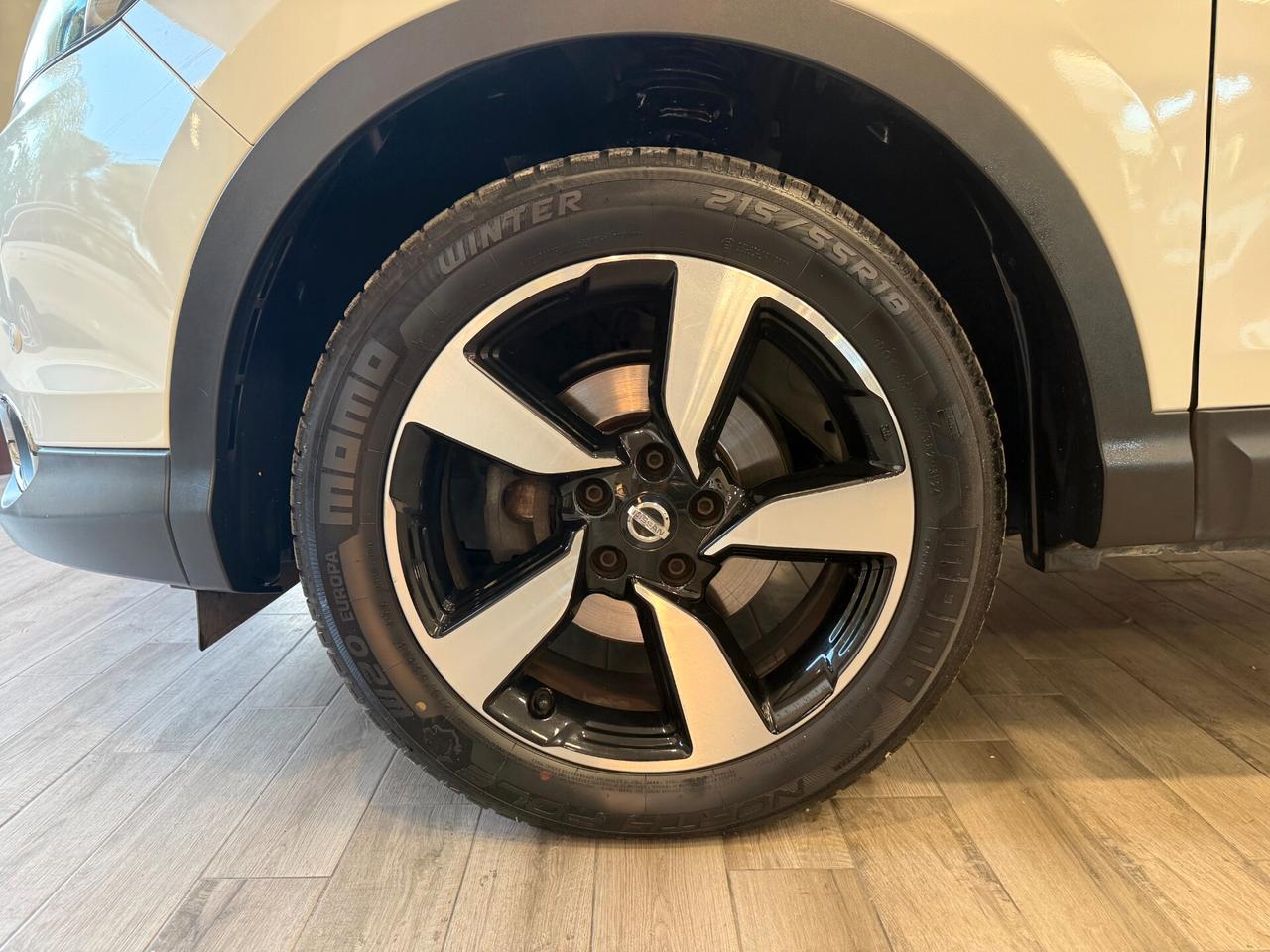 Nissan Qashqai 1.5 dCi N-Connecta