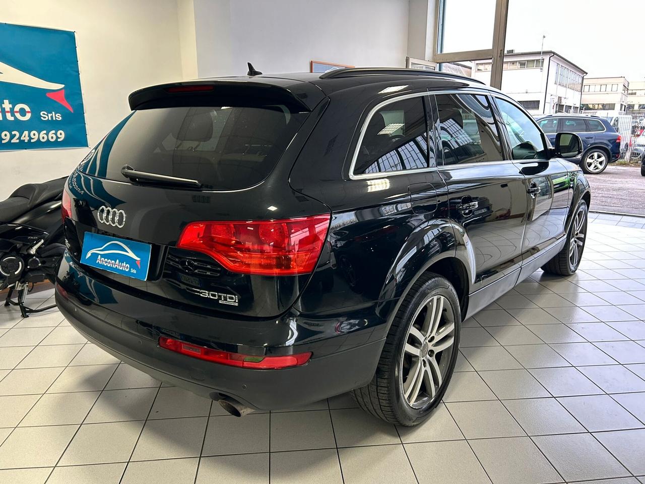 Audi Q7 3.0 V6 TDI 233CV quattro 7 POSTI 2006