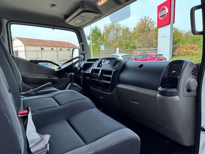 Nissan Cabstar NT 400 RIBALTABILE TRILATERALE PREZZO+IVA