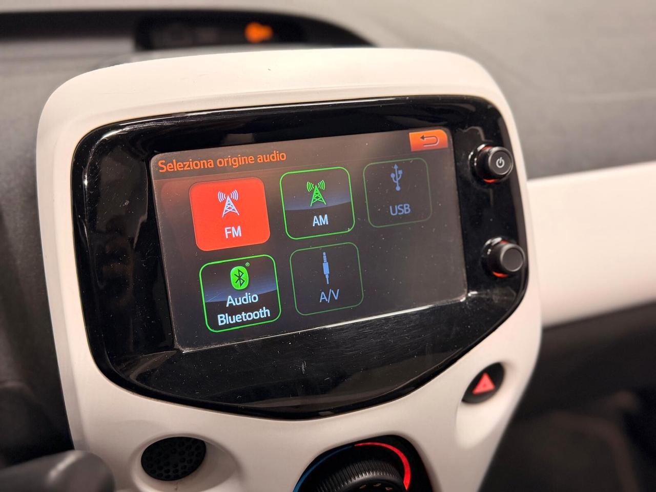 Peugeot 108 PureTech 82 5 porte Allure TOP!