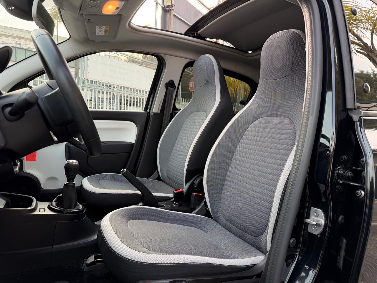 Renault Twingo 1.0 65CV Urban Night CABRIO 2021