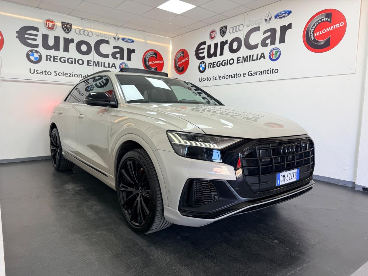 Audi Q8 55 3.0 TFSI 340cv Mhev quattro tiptronic Sline Plus 03/2023 UNICA
