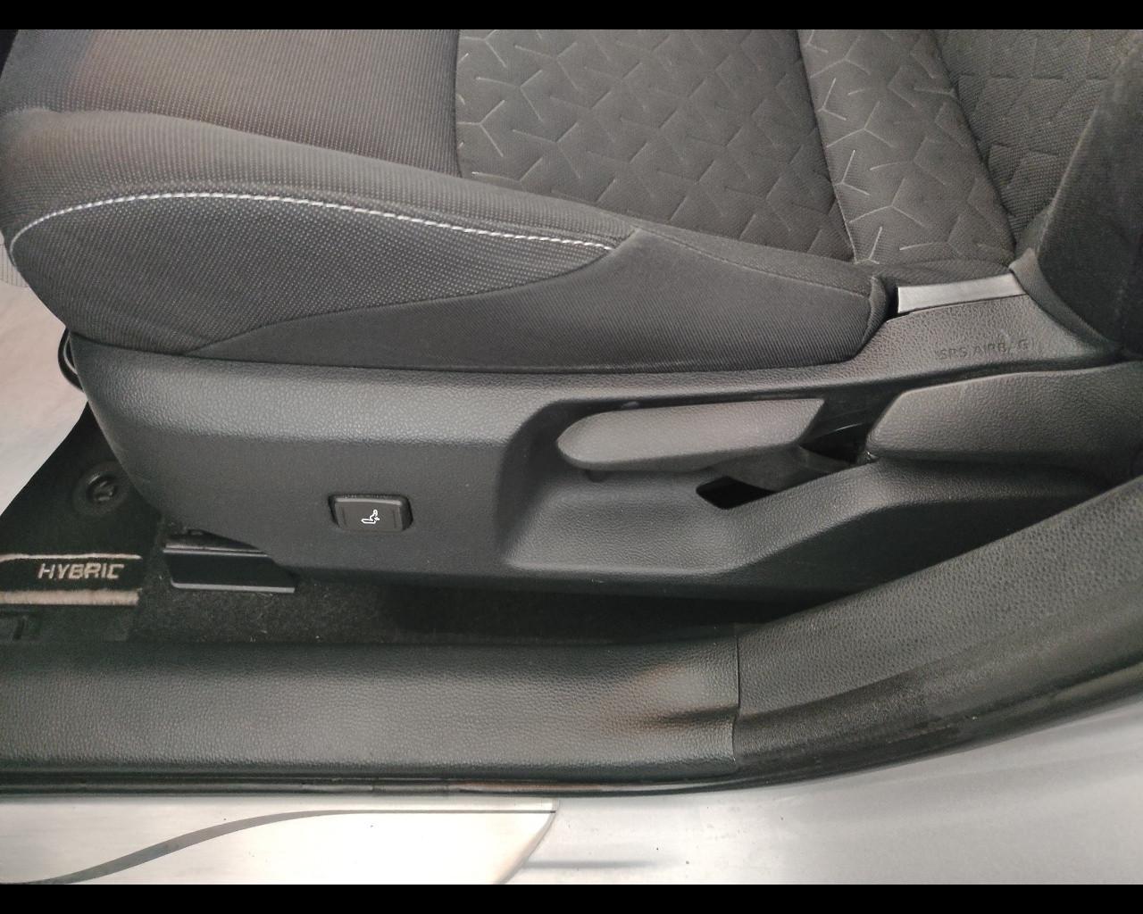 TOYOTA Corolla (2018-->) - Corolla Touring Sports 1.8 Hybrid Business