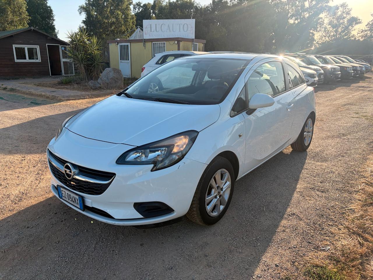 OPEL CORSA 1.2 69CV ANNO 2015 136.000 KM ADATTA NEOPATENTATI