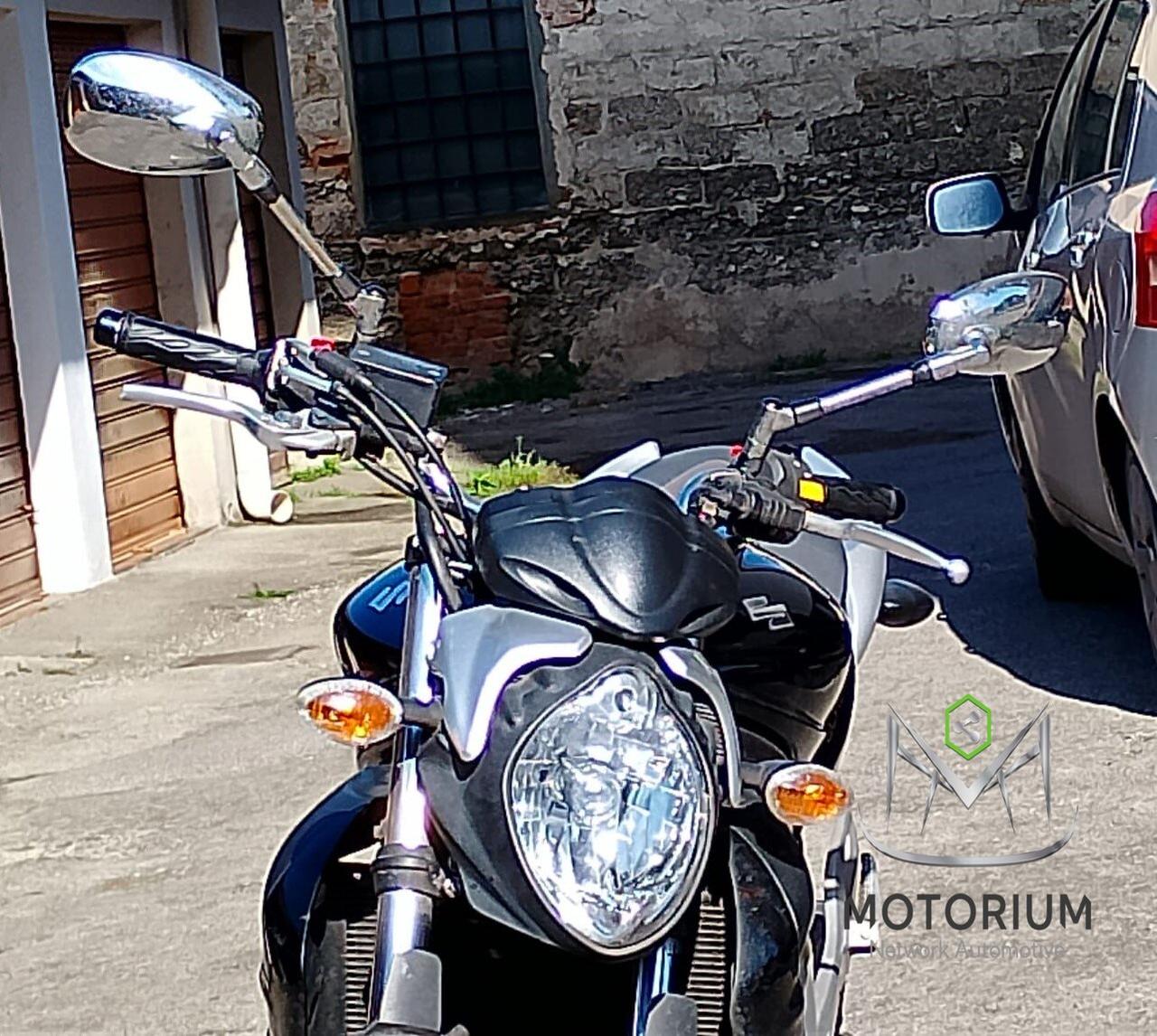 Suzuki Gladius 650