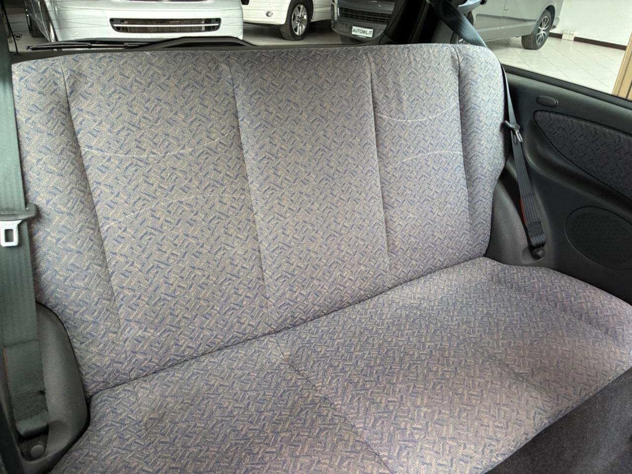 Lancia Y 1.2i cat LS