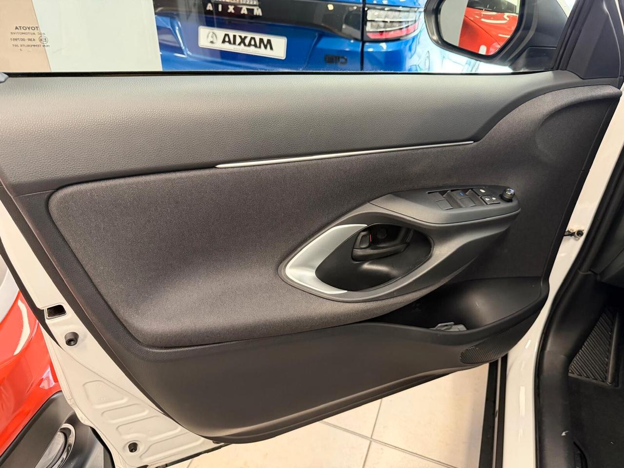 Toyota Yaris Cross 1.5 Hybrid 5p. E-CVT Trend da 220 al mese