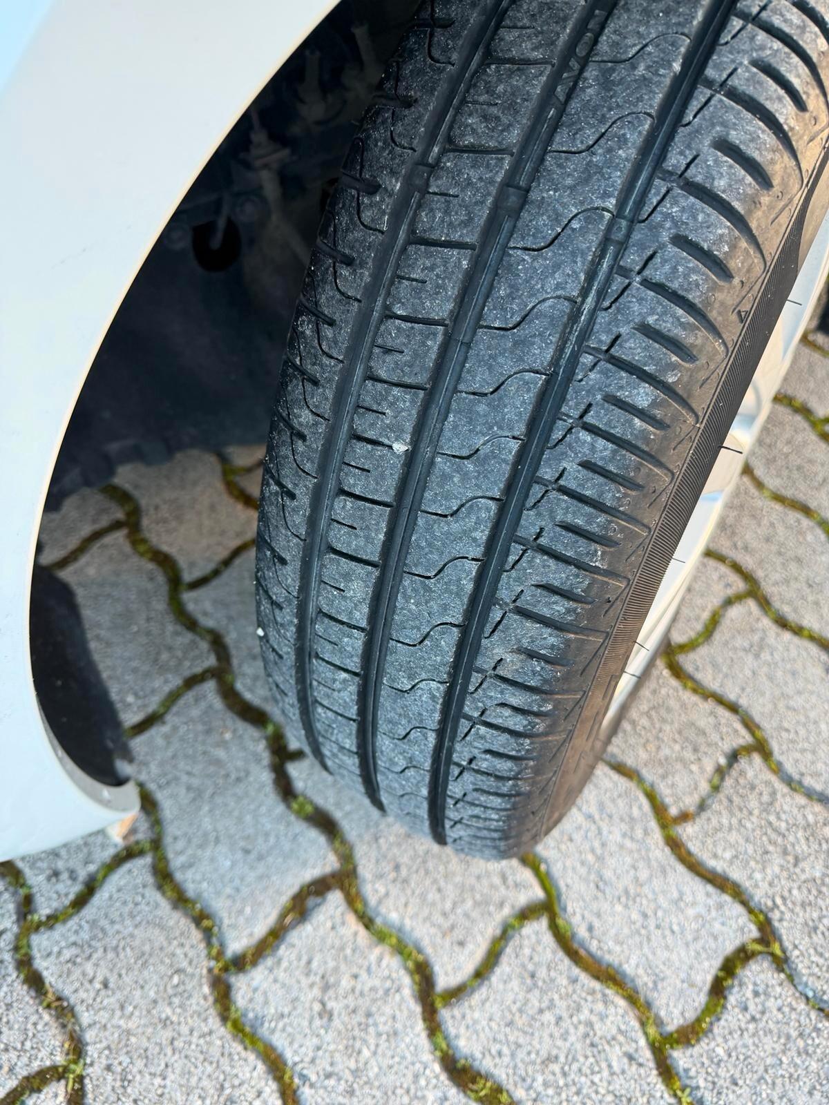 Suzuki Swift 1.3 DDiS 5 porte B-Cool