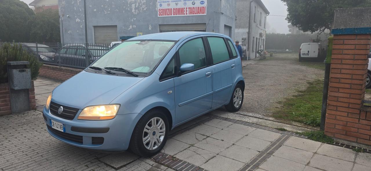 Fiat Idea 1.3 Multijet 16V Dynamic