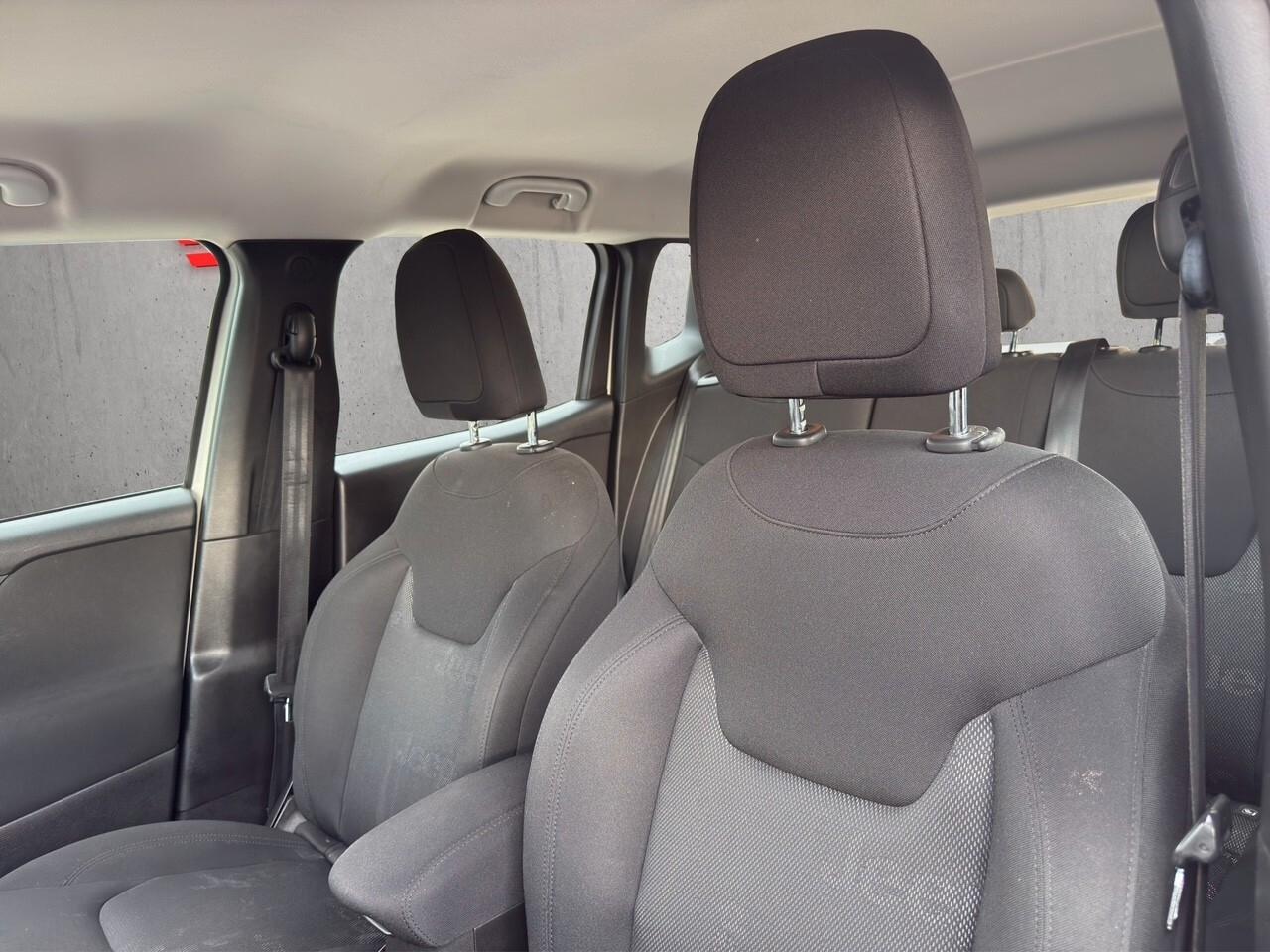 Jeep Renegade 1.6 Mjt 105 CV Business