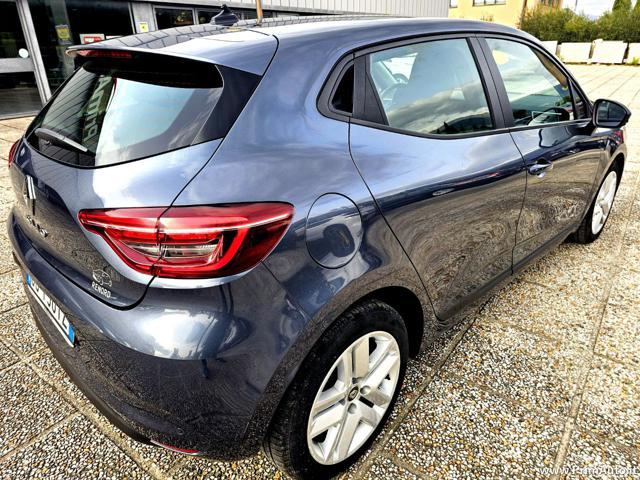 RENAULT Clio TCe 90 CV 5 porte Business
