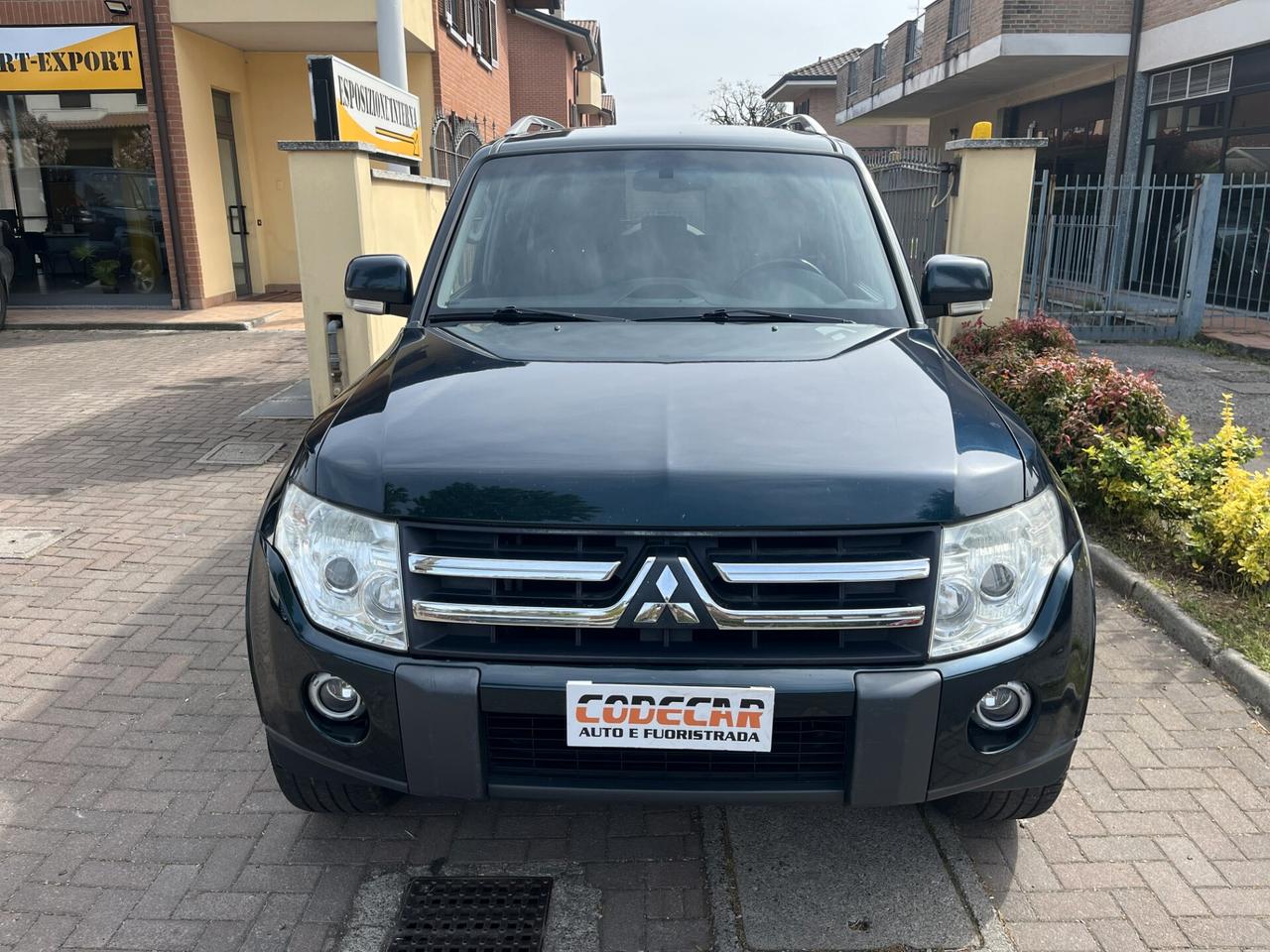 Mitsubishi Pajero 3.2 DI-D 16V 5p. Intense 7p