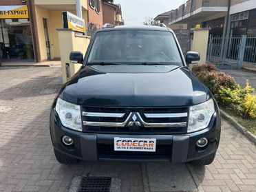 Mitsubishi Pajero 3.2 DI-D 16V 5p. Intense 7p