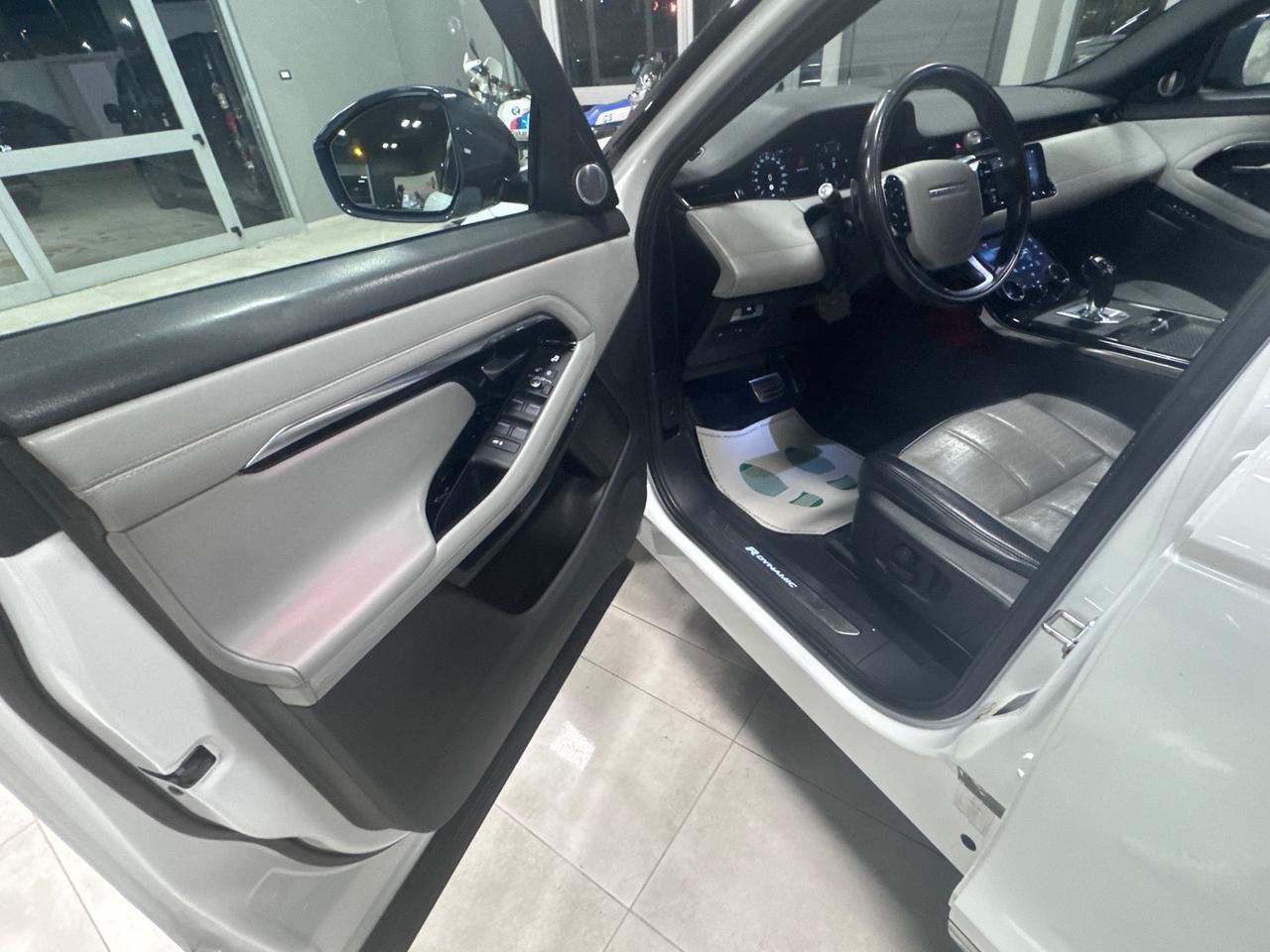 LAND ROVER EVOQUE 2.0 SD4 180CV HYBRID + TETTO APRIBILE