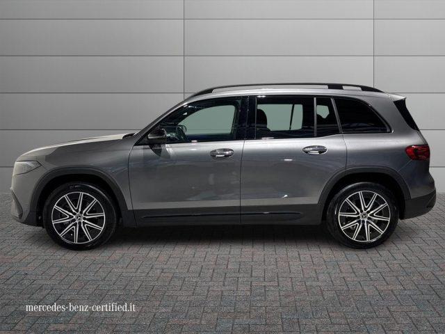 MERCEDES-BENZ EQB 300 4Matic AMG Line Advanced