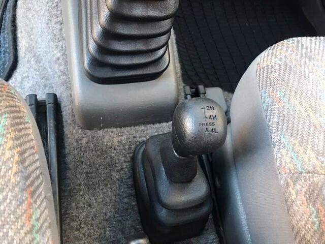 Suzuki Jimny 1.3i 16V cat 4WD JLX 114000 km