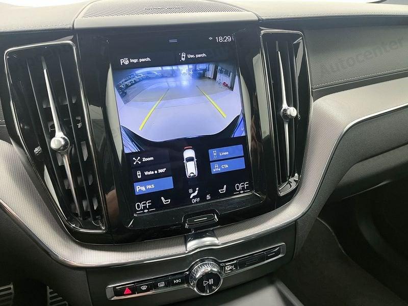 Volvo XC60 XC60 B4 (d) FWD 197CV GEARTRONIC R DESIGN