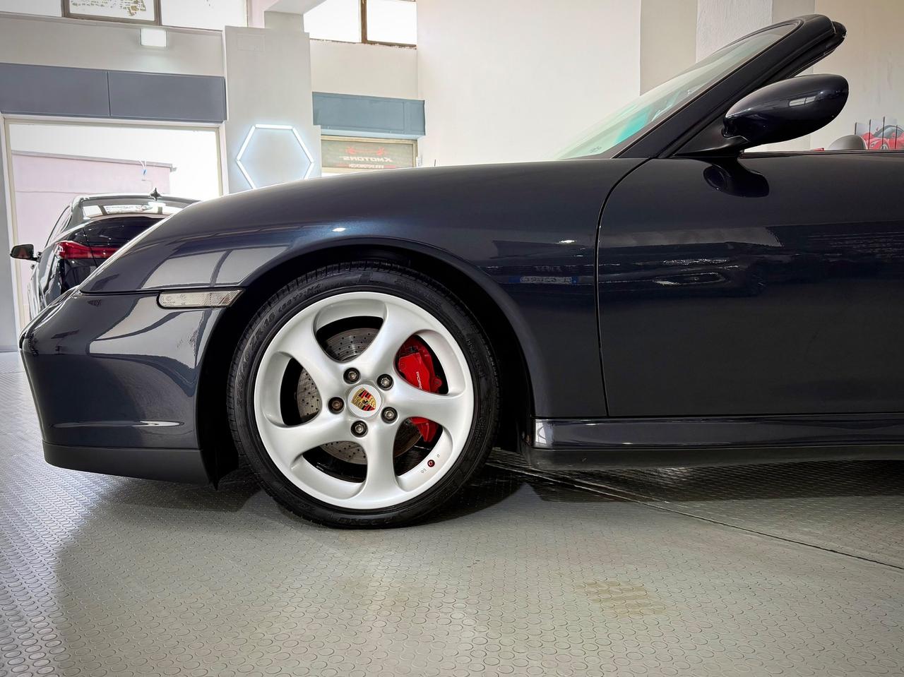 Porsche 911 Carrera 4S cat Cabriolet