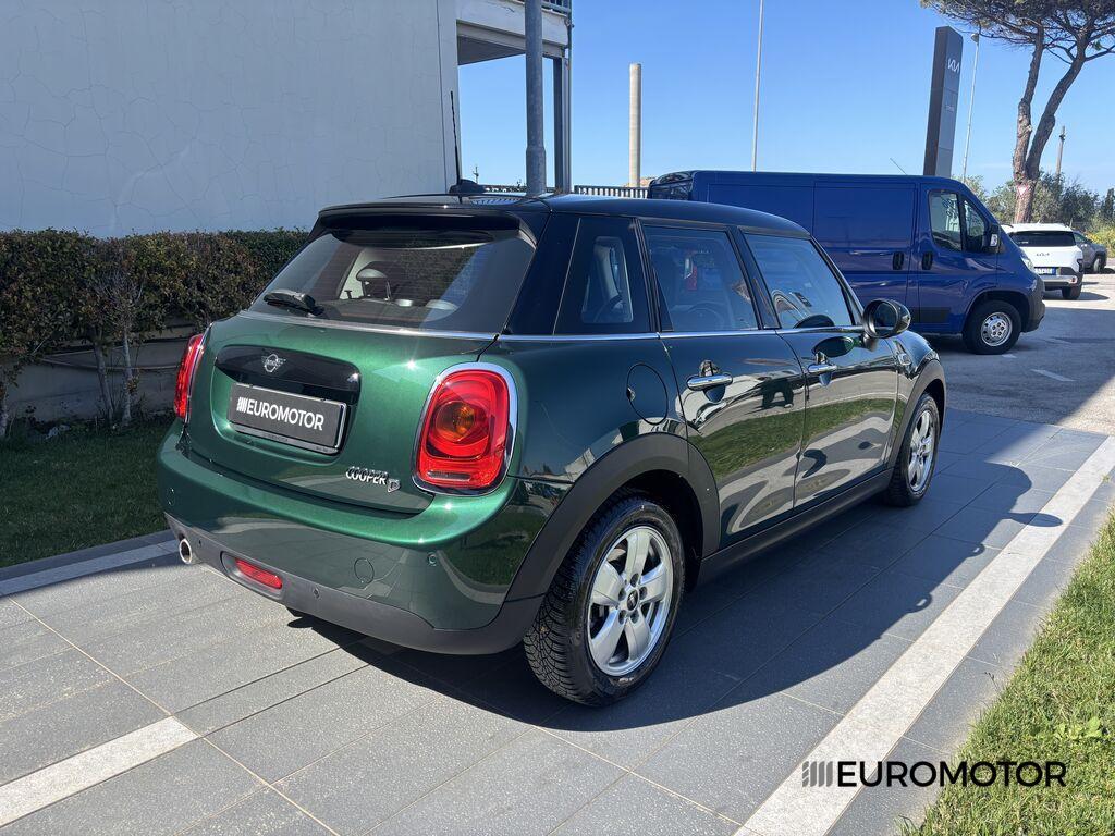 Mini Cooper D 1.5 TwinPower Turbo Cooper D Business DCT